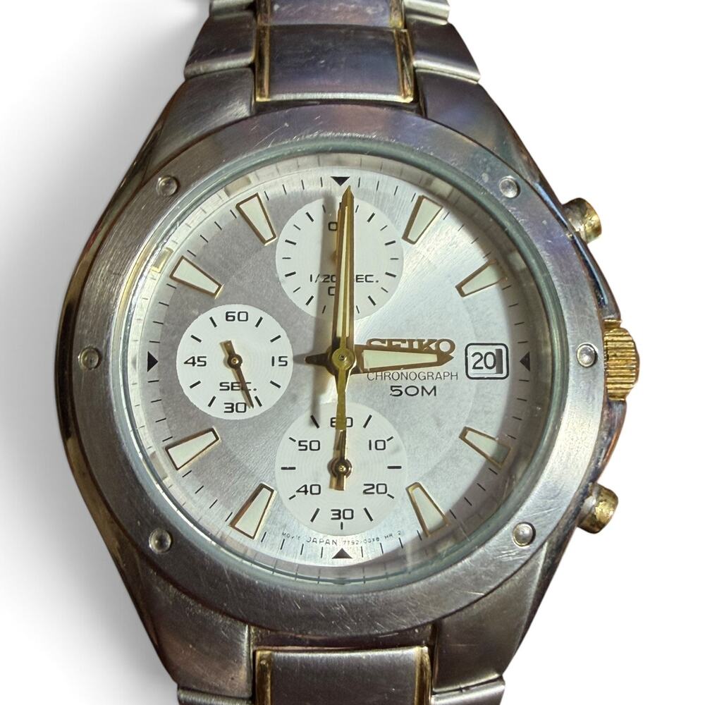 Seiko Men's 7T62-0CD0 Chronograph Watch Two-Tone White Dial Date Alarm